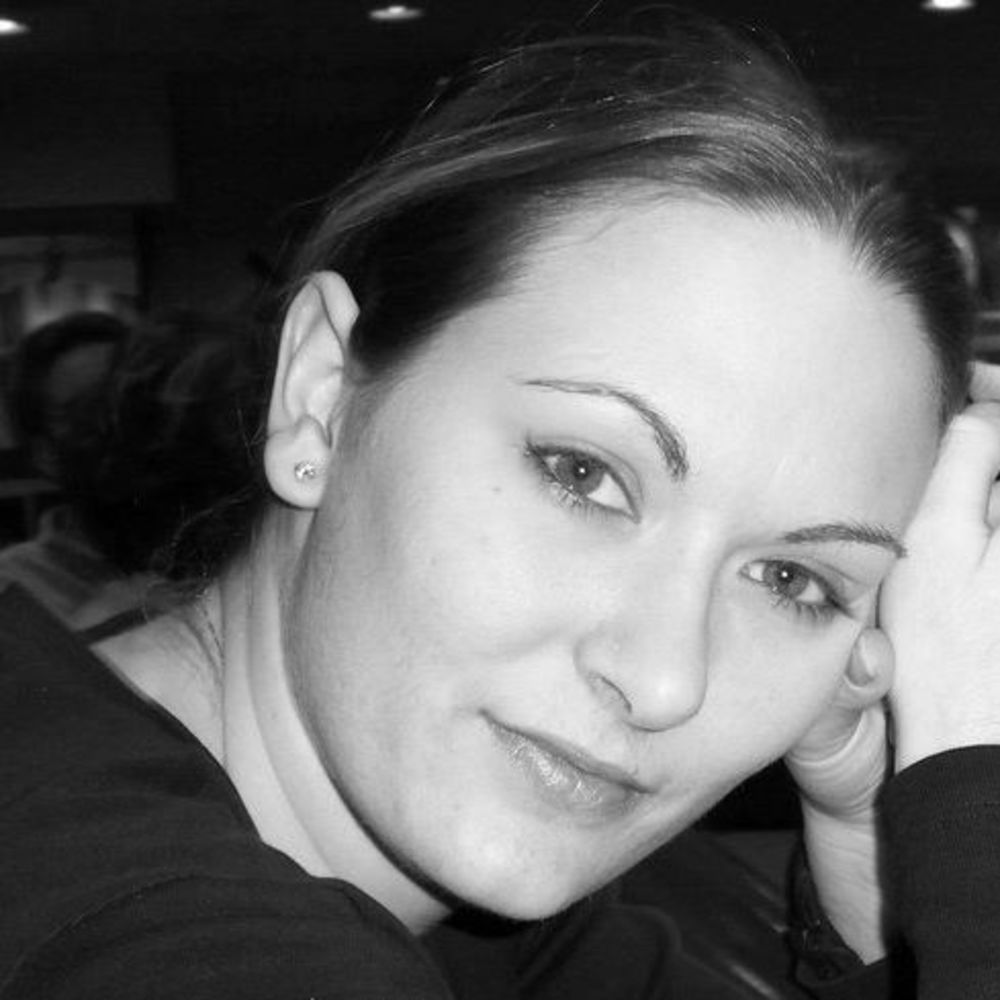 Meet your Posher, Stephanie